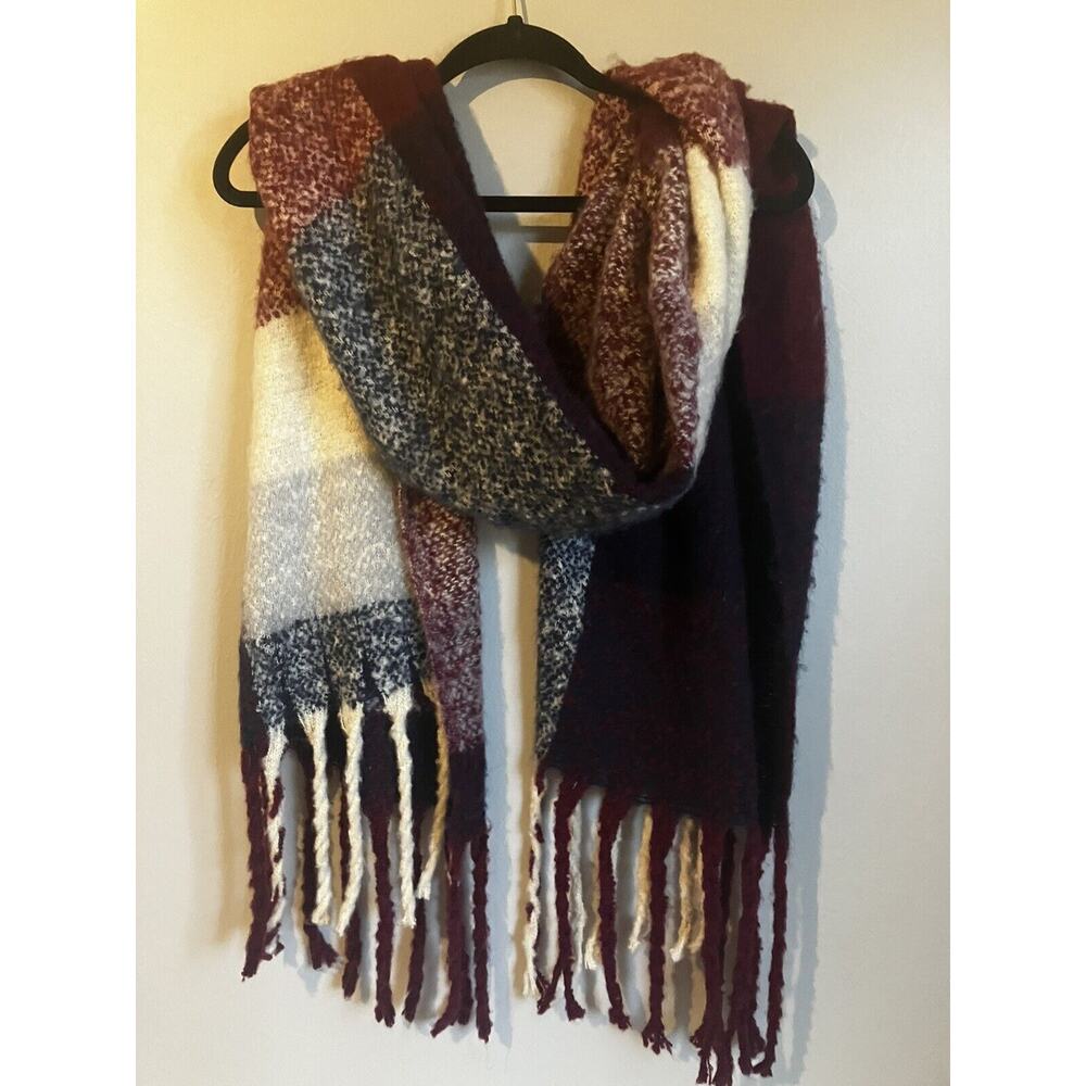 Oversized Fashion Apparel Scarf very soft